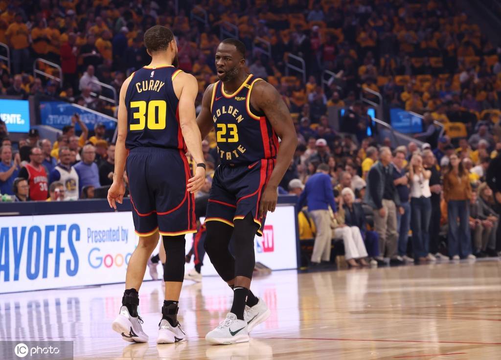 库里谈与追梦的心灵感应：把球给他就能做出正确选择