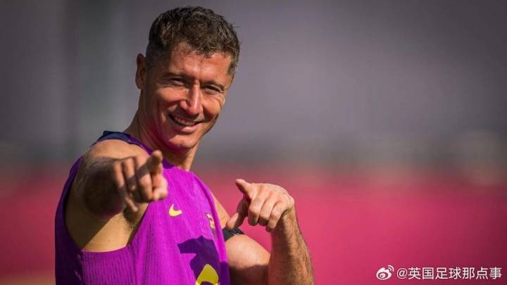 莱万：英超花的钱太多了，年轻且半年进10球就有球队7000万买你